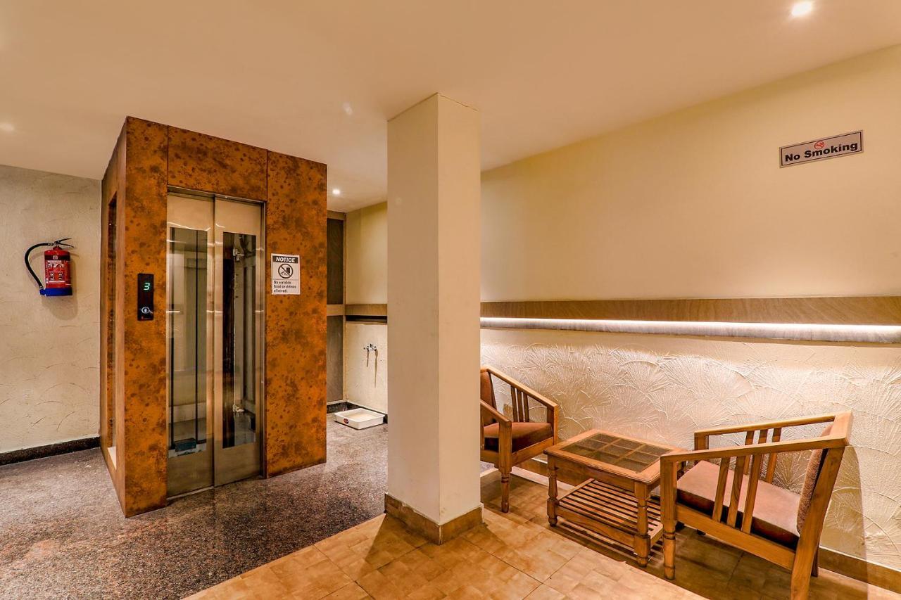 FabHotel Geetraj Lucknow Buitenkant foto