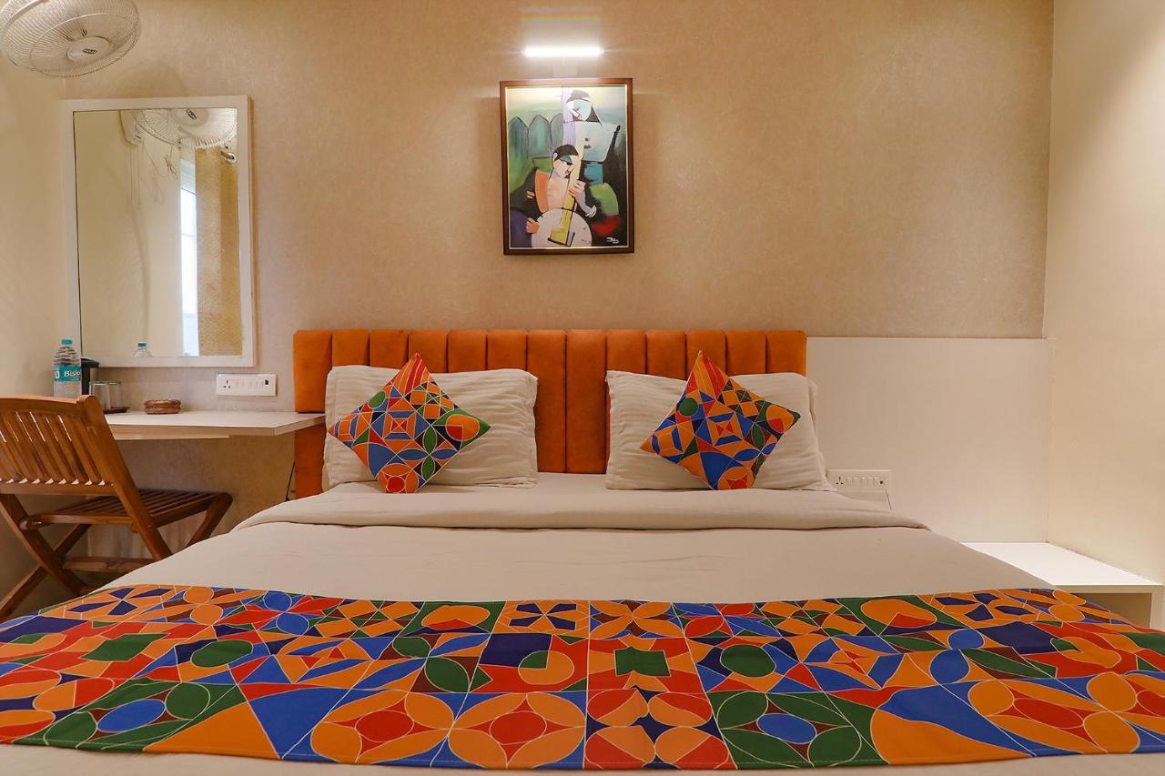FabHotel Geetraj Lucknow Buitenkant foto