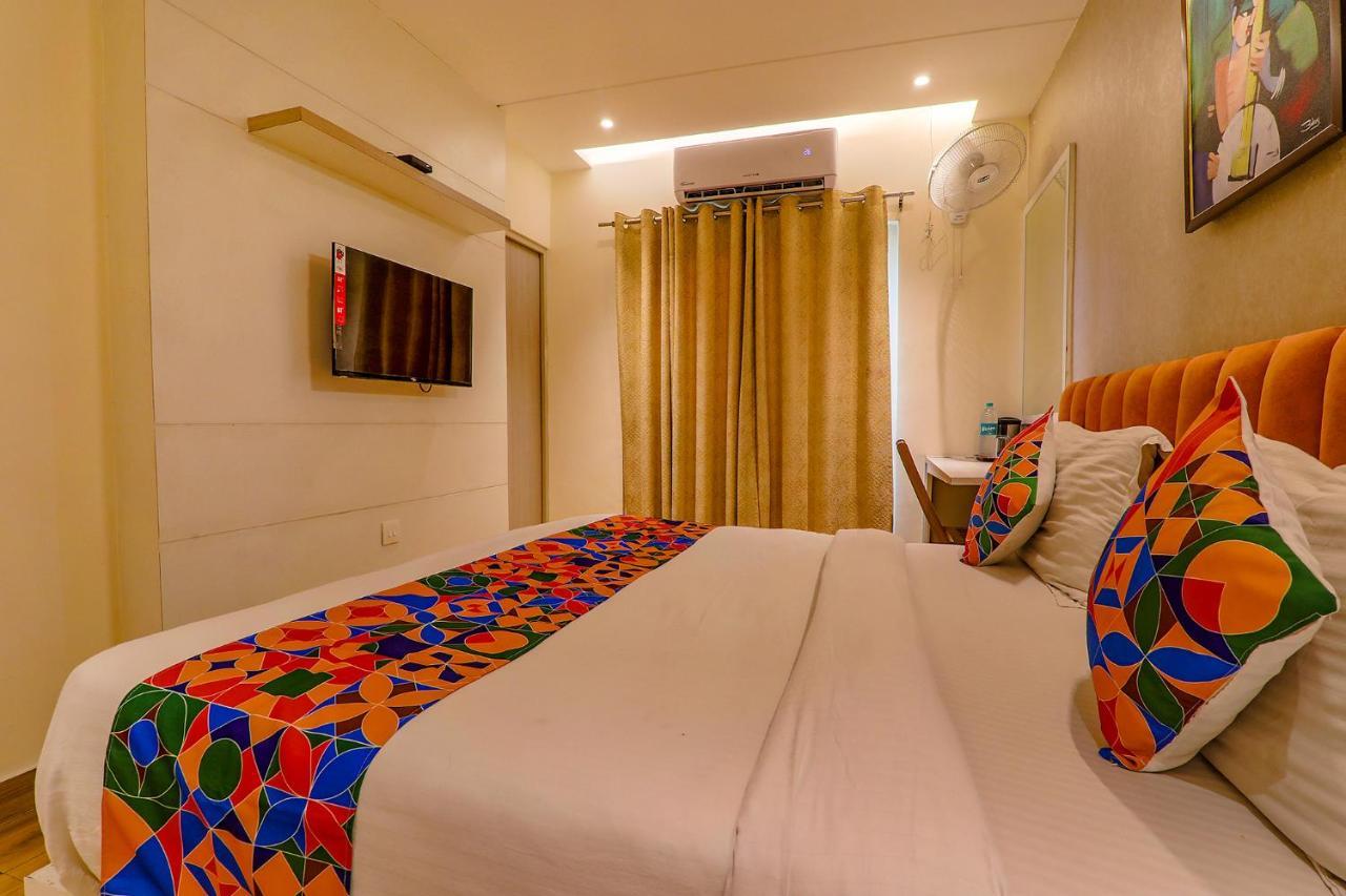 FabHotel Geetraj Lucknow Buitenkant foto