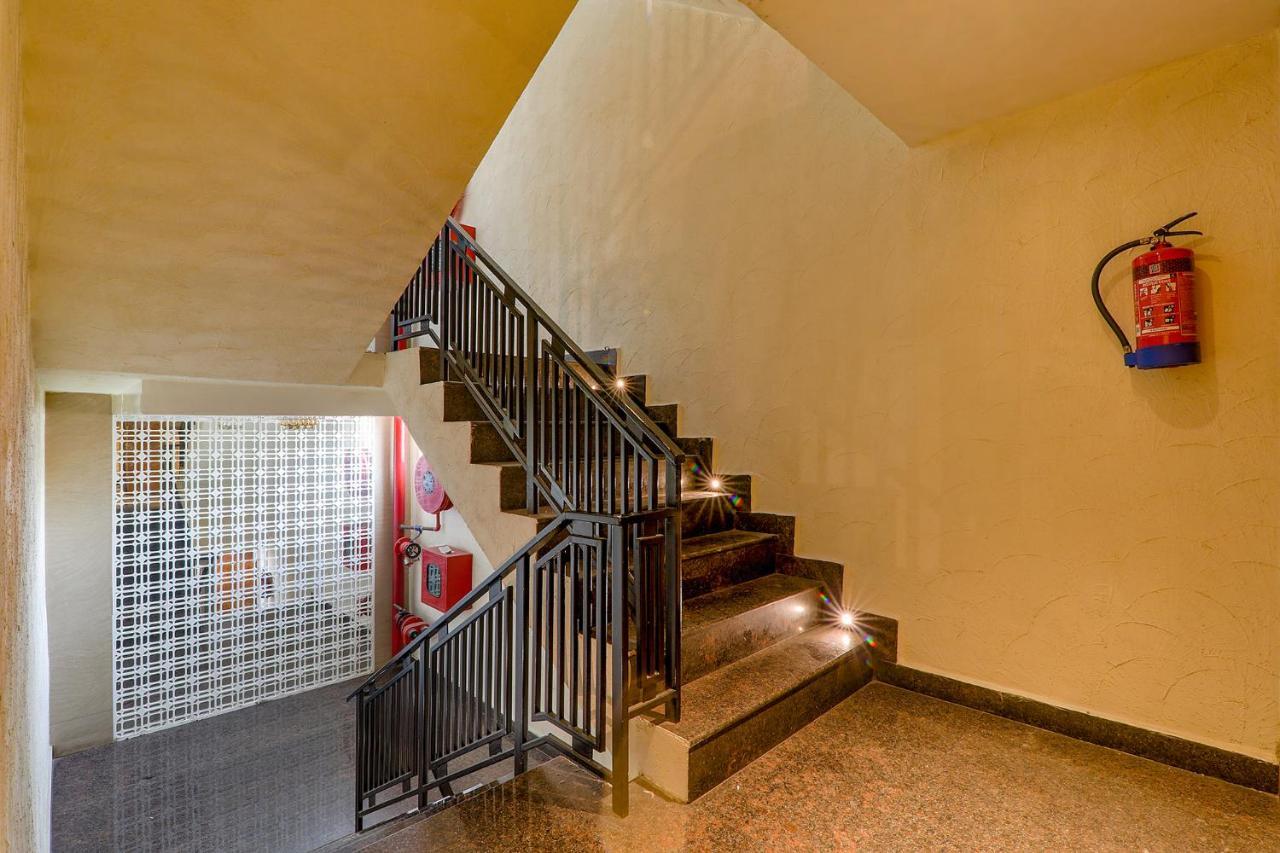FabHotel Geetraj Lucknow Buitenkant foto