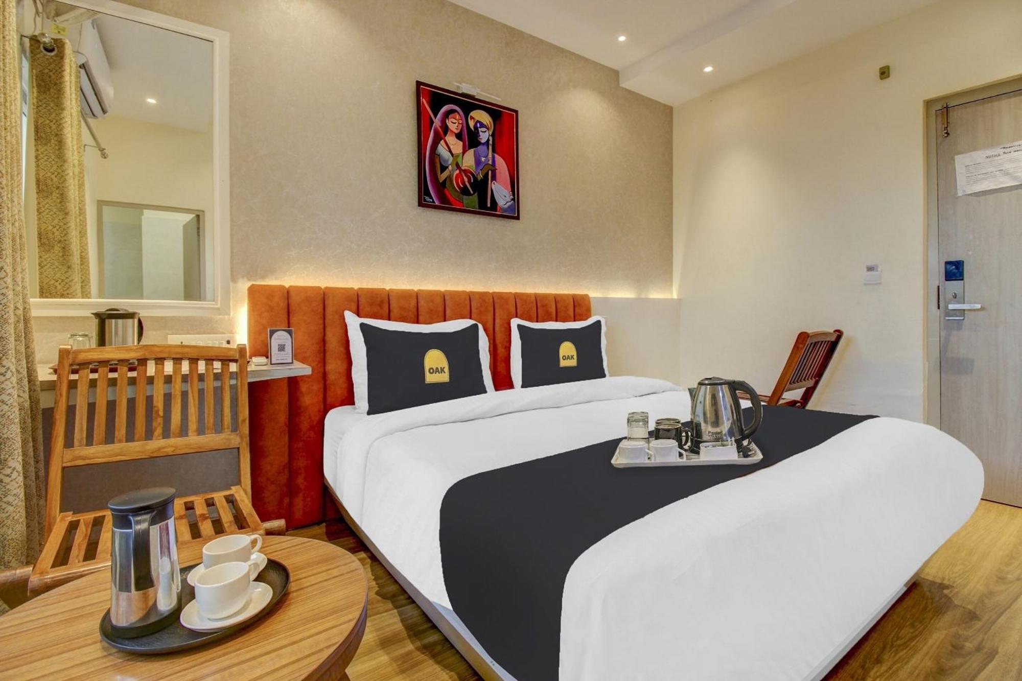 FabHotel Geetraj Lucknow Buitenkant foto