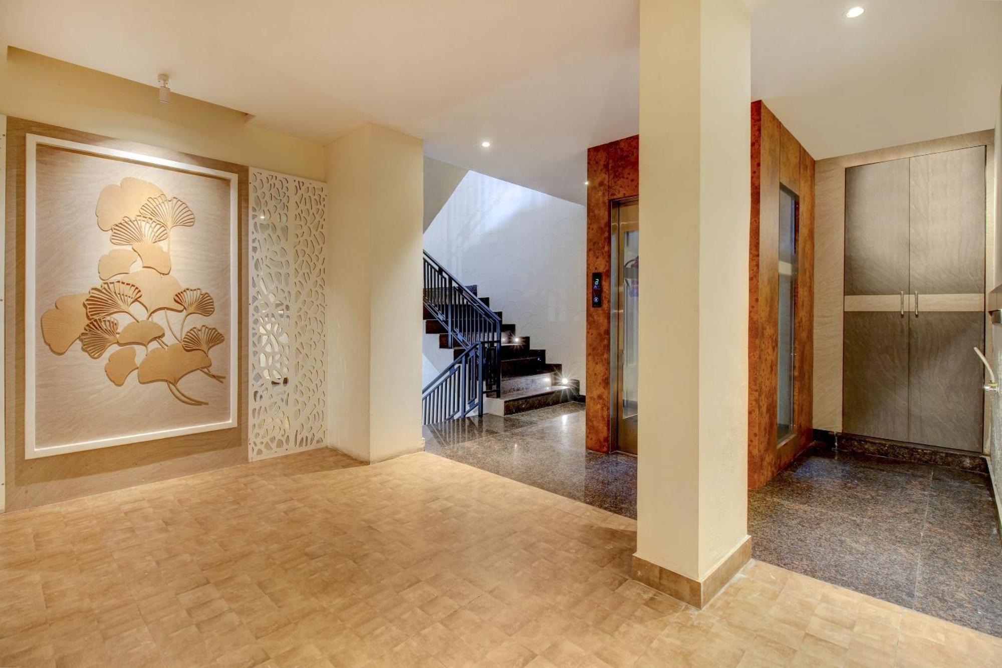 FabHotel Geetraj Lucknow Buitenkant foto